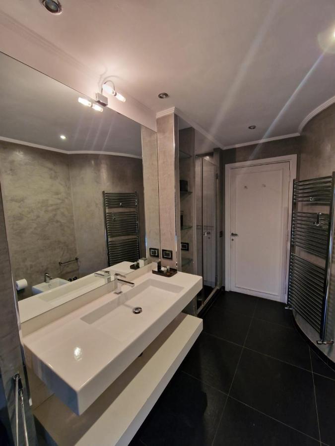 Elegant Rooms Parioli Roma Ngoại thất bức ảnh